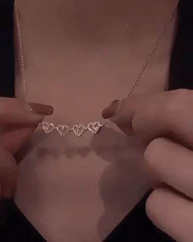 Collar Trebol De Corazones Dorado Magnetico