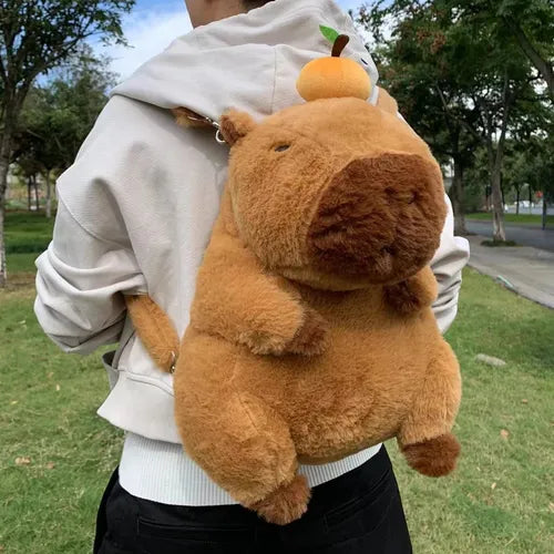 Mochila Capibara Peluche 30cm Con Bolsillo