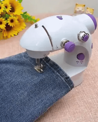 Mini Máquina de Coser Portátil con Pedal, Luz y Cortador de Hilo